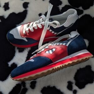 cute peep heart sneakers